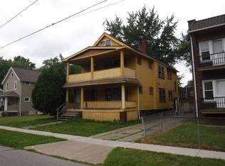 884 E 144th St, Cleveland, OH