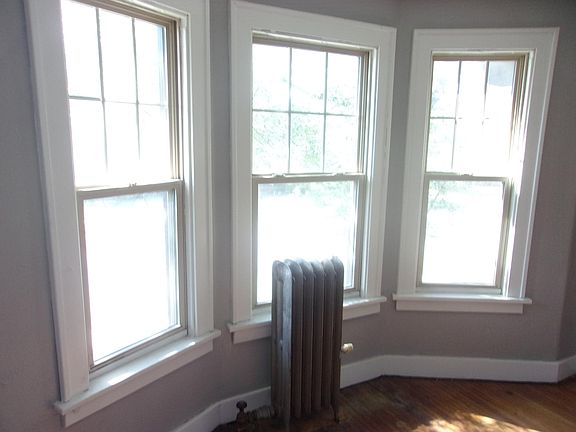 3rd image of 575 Colvin Ave #2