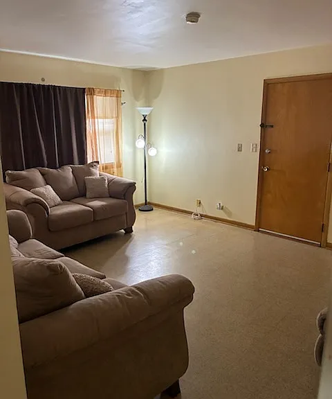 5200 W Fletcher St — Photo 10