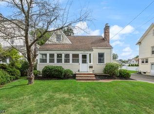 419 Ridgeview Ave, Scotch Plains, NJ 07076
