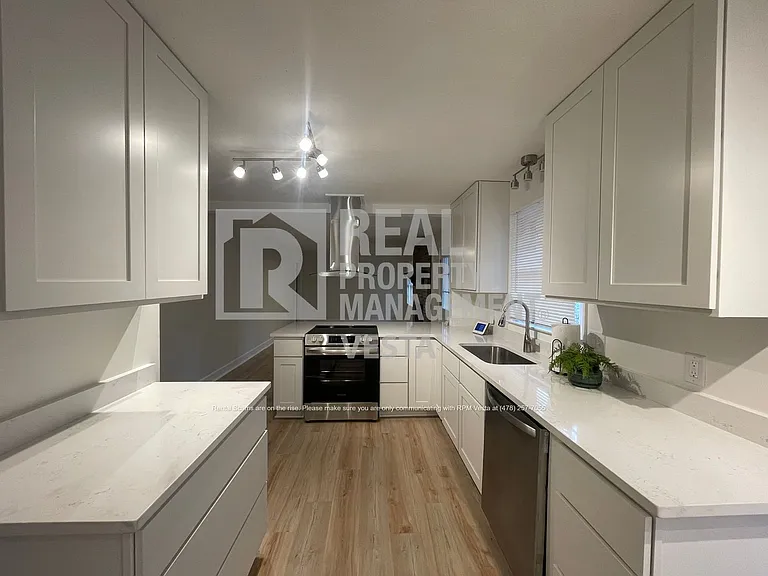 2866 Glen Echo Dr — Photo 4