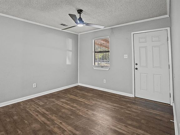 5th image of 801 Campbell Acres Rd