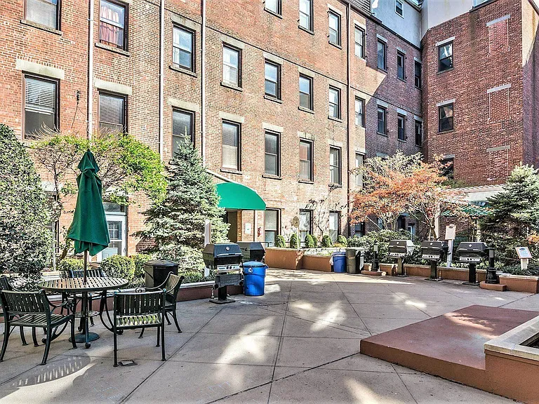 357 Varick St #123B — Photo 26