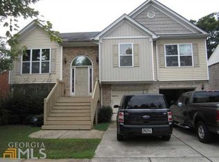 1916 Peach Shoals Cir, Dacula, GA 30019