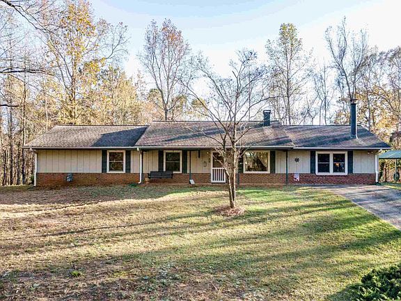 4th image of 5307 Woodland Cir
