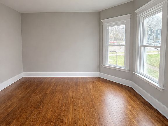 5th image of 269 Norton St APT 1A