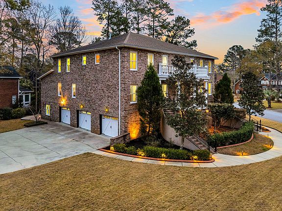 5th image of 4263 Persimmon Woods Dr