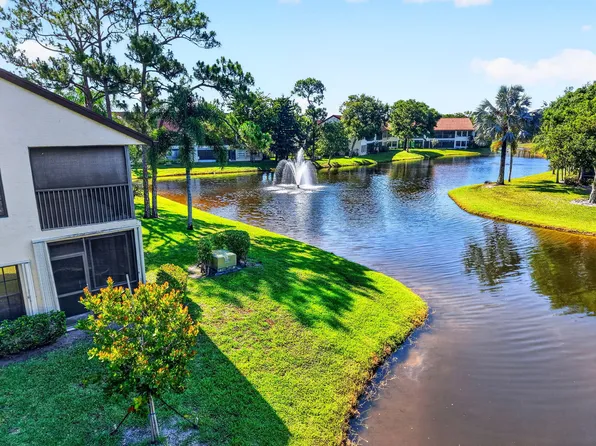 3281 Jog Park Drive, Greenacres, FL 33467