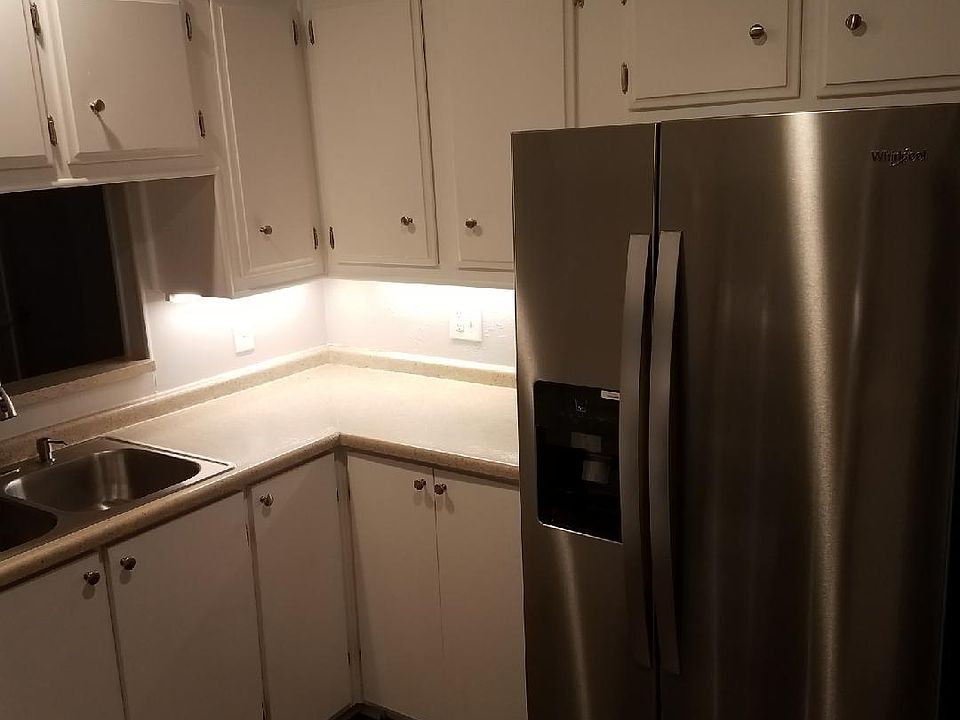 2nd image of 78 Hancock Dr