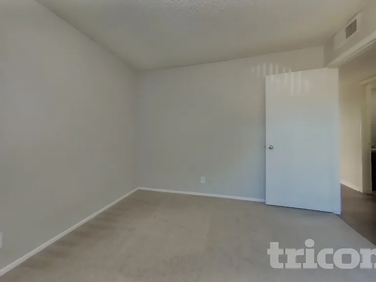 2803 N Dakota St — Photo 11