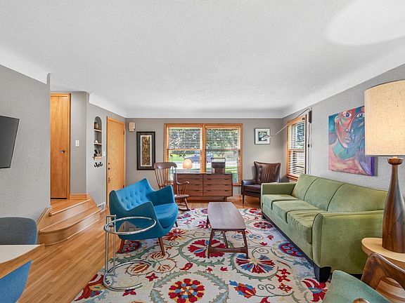 4th image of 444 Lexington Pkwy S #2