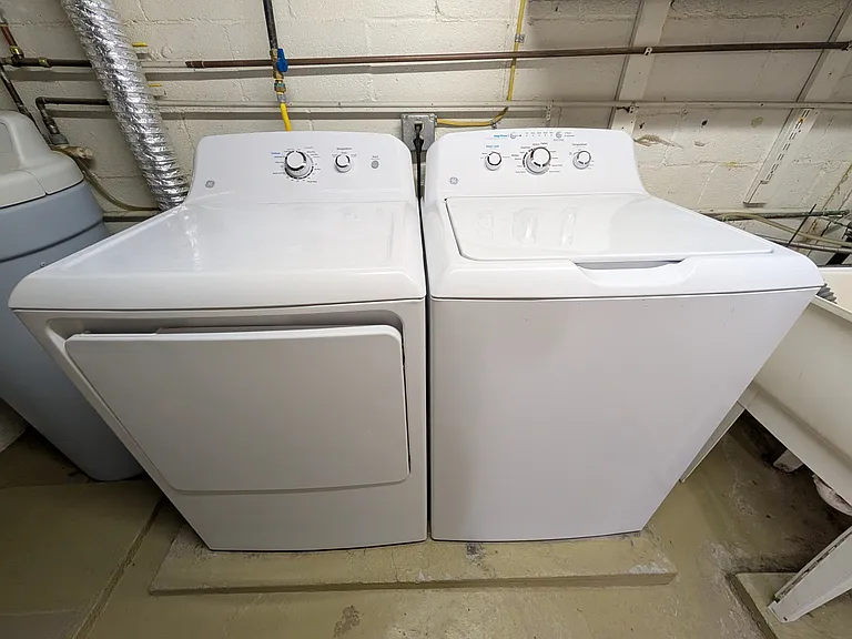 washer and dryer on site