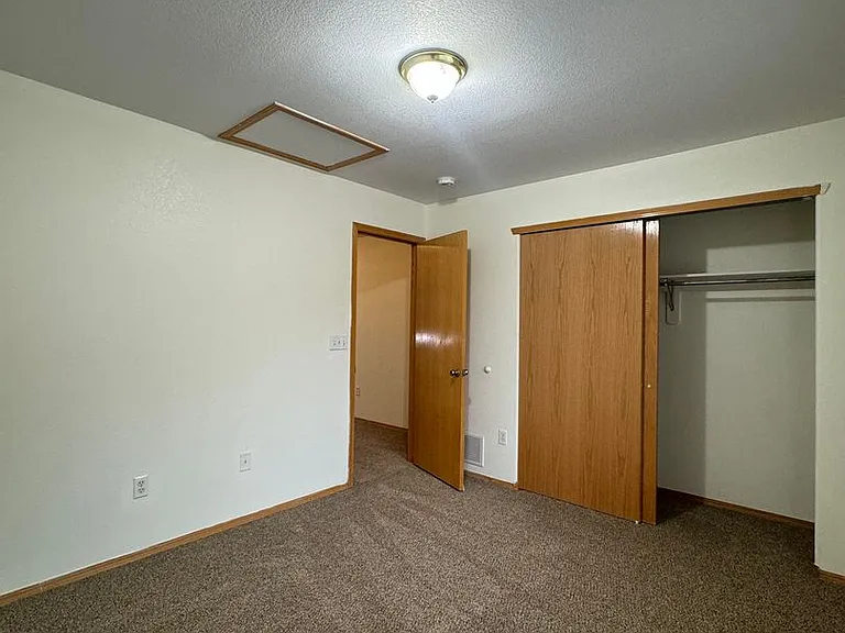 4152 Lookout Dr — Photo 12