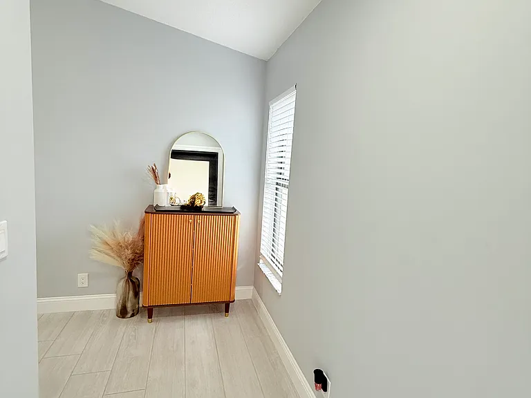 5029 Rosen Blvd — Photo 4