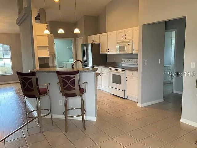 4921 NW 33rd Ln — Photo 7