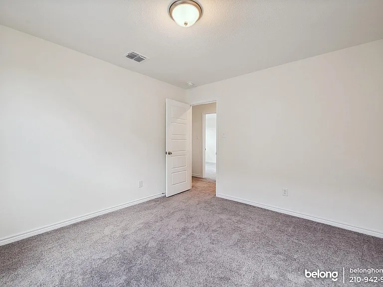4806 Ocean Wave — Photo 25