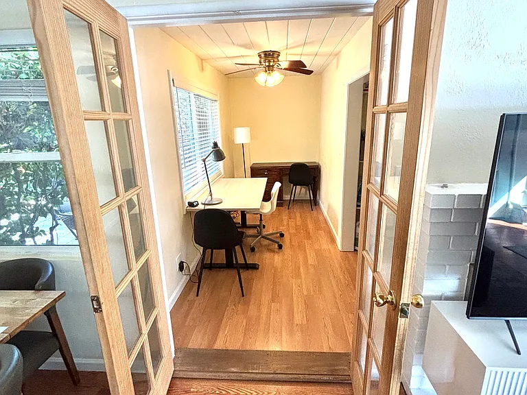 Bonus room. Study.
