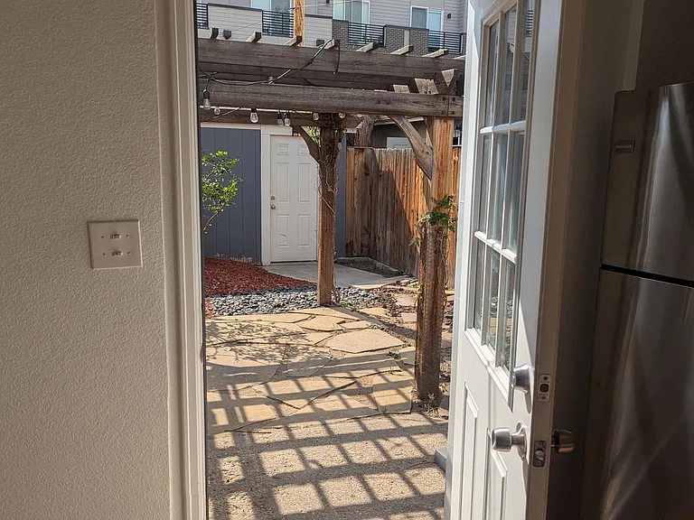 1517 King St — Photo 12