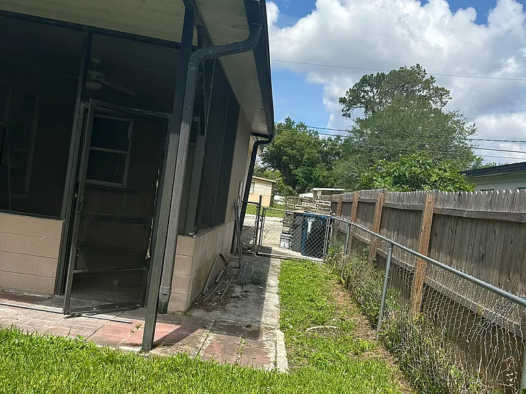 2441 Randy Rd — Photo 22