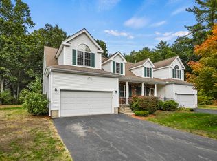 4 Village Dr UNIT 4, Shirley, MA 01464