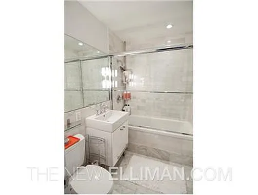 Rented by Douglas Elliman | media 25