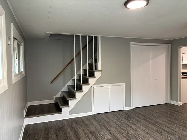 4710 W 88th Pl — Photo 12