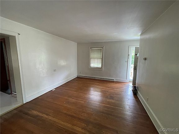 5th image of 737 Jefferson Pl