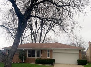 27828 Santa Ana Dr, Warren, MI