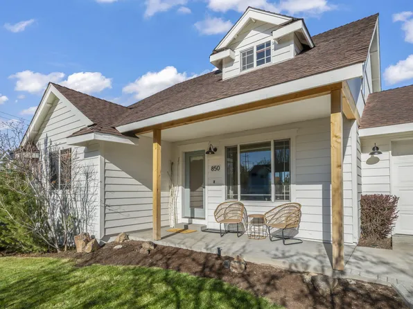 850 NE Robin Ct, Bend, OR 97701