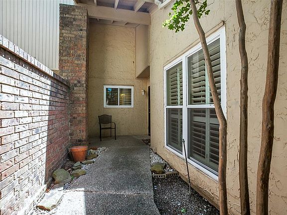 4th image of 9102 Emberglow Ln