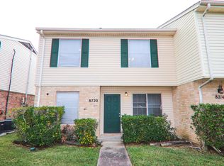 8720 Glen Meadow Ln, Beaumont, TX 77706