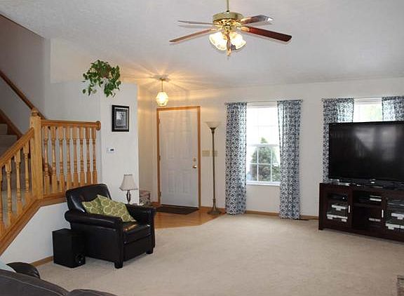 2nd image of 3066 Penton St