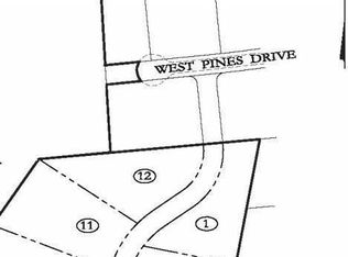 36 Pine Hollow Dr, Southington, CT 06489