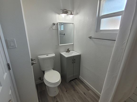 5th image of 2535 N 52nd St #6