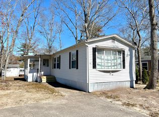 114 Doolittle Ln, West Wareham, MA 02576