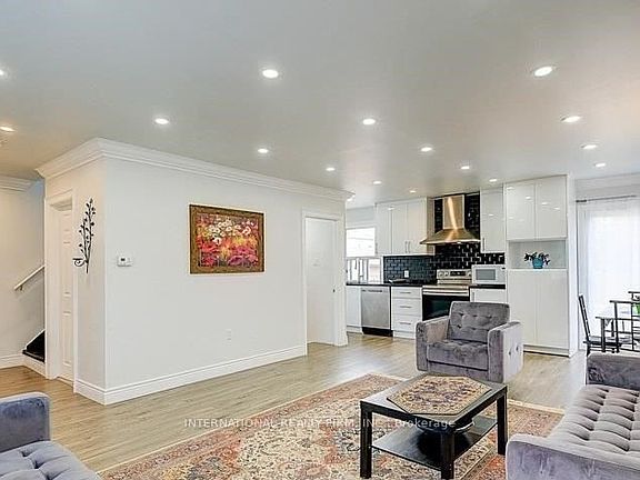 3rd image of 8 Farrell Ave