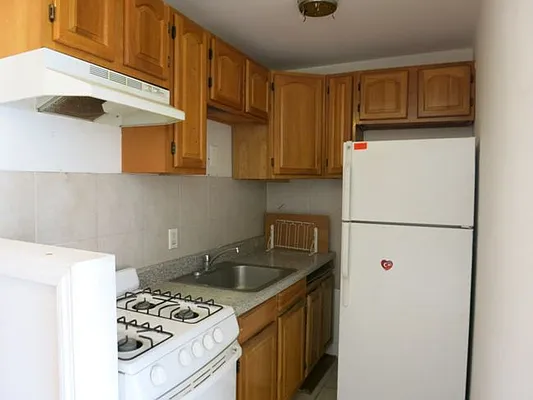 Rented by Next Door Realty NYC | media 40