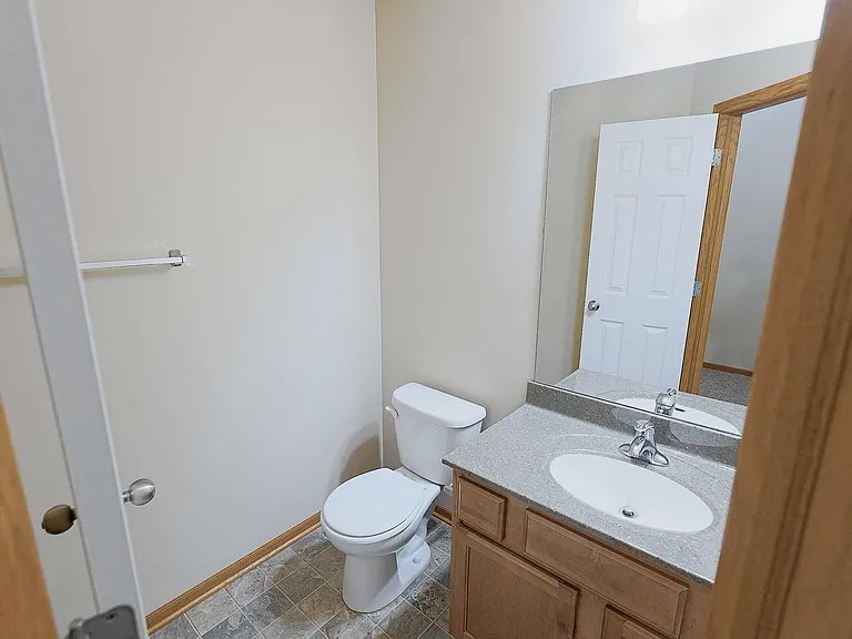 6141 Franciscan Dr — Photo 10
