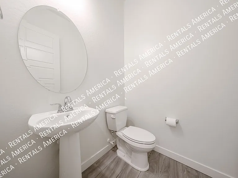 1530 E San Carlos Way — Photo 35