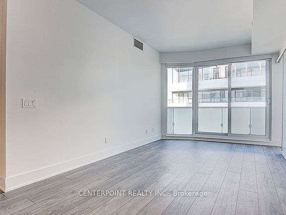 5th image of 403 Church St #3708
