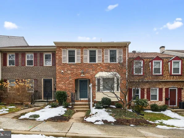 7607 Heatherton Ln, Rockville, MD 20854