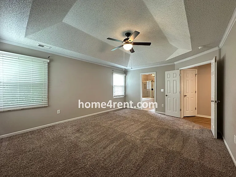 14068 W 147th Pl — Photo 23