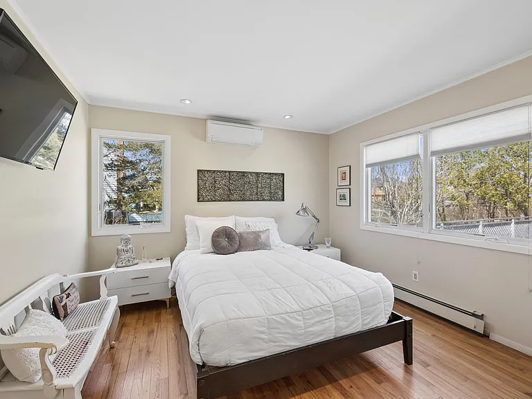 23 Walnut Ave — Photo 10