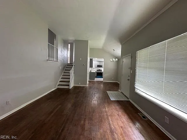 426 Beacon Hill Cir — Photo 9