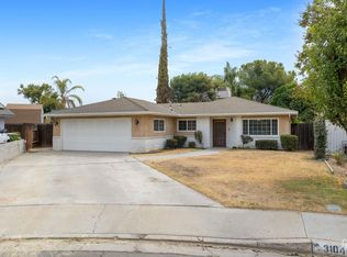 3104 Summer Side Ct, Bakersfield, CA 93309
