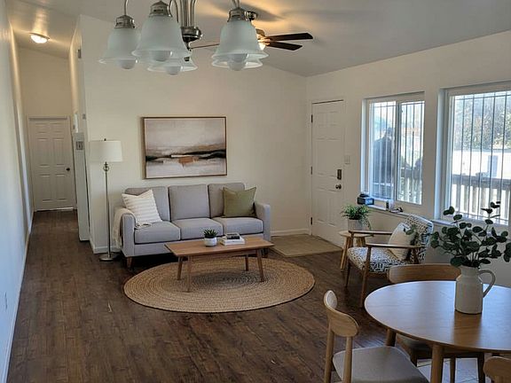 3rd image of 8290 Macarthur Blvd APT D
