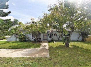 3850 SE Middle St, Stuart, FL 34997