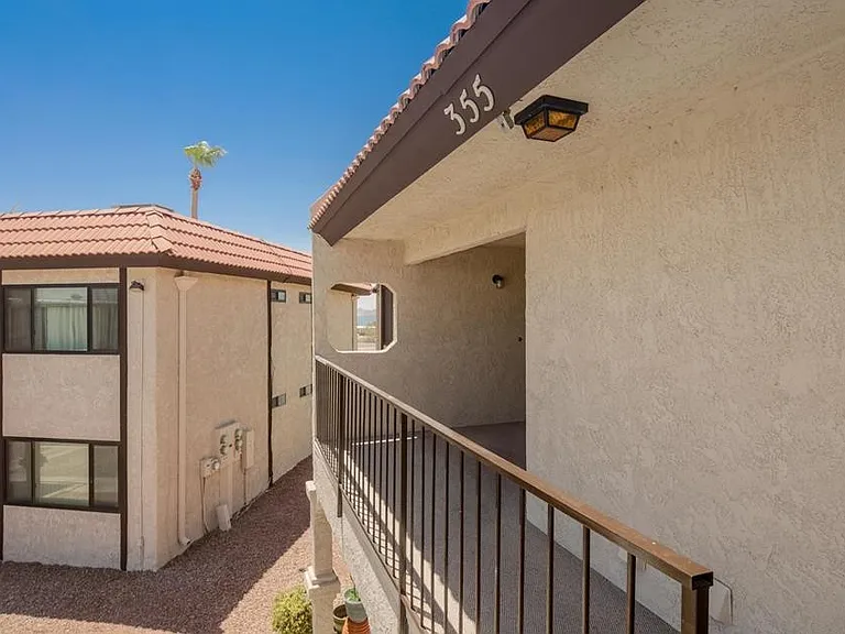 355C N Lake Havasu Ave — Photo 28
