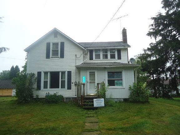 4th image of 251 Coulter St