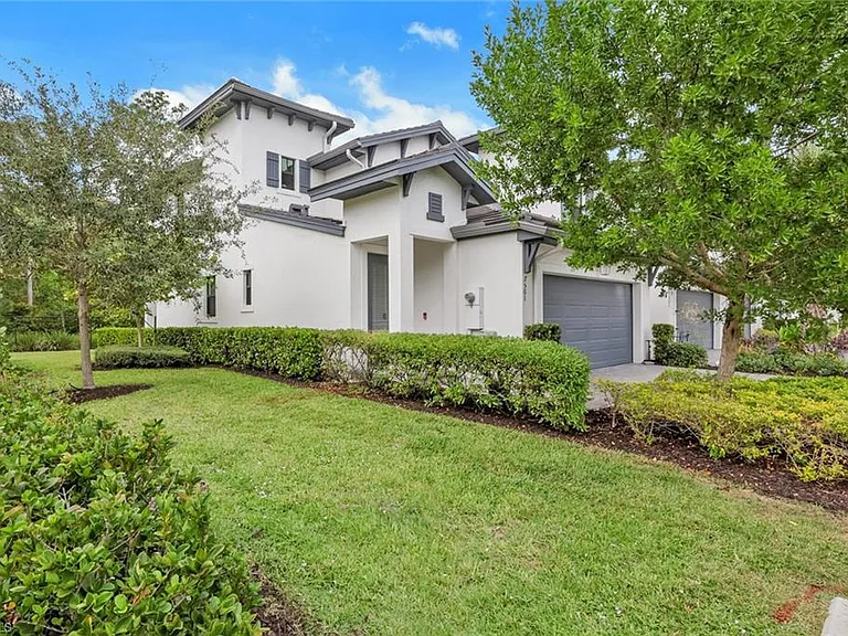 7501 Carnegie Way — Photo 1